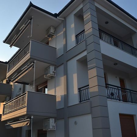 Grey House Apartments Νικήτη Εξωτερικό φωτογραφία