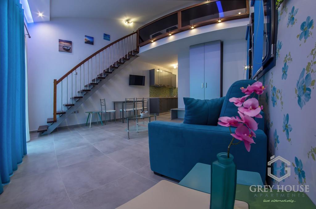 Grey House Apartments Νικήτη Δωμάτιο φωτογραφία