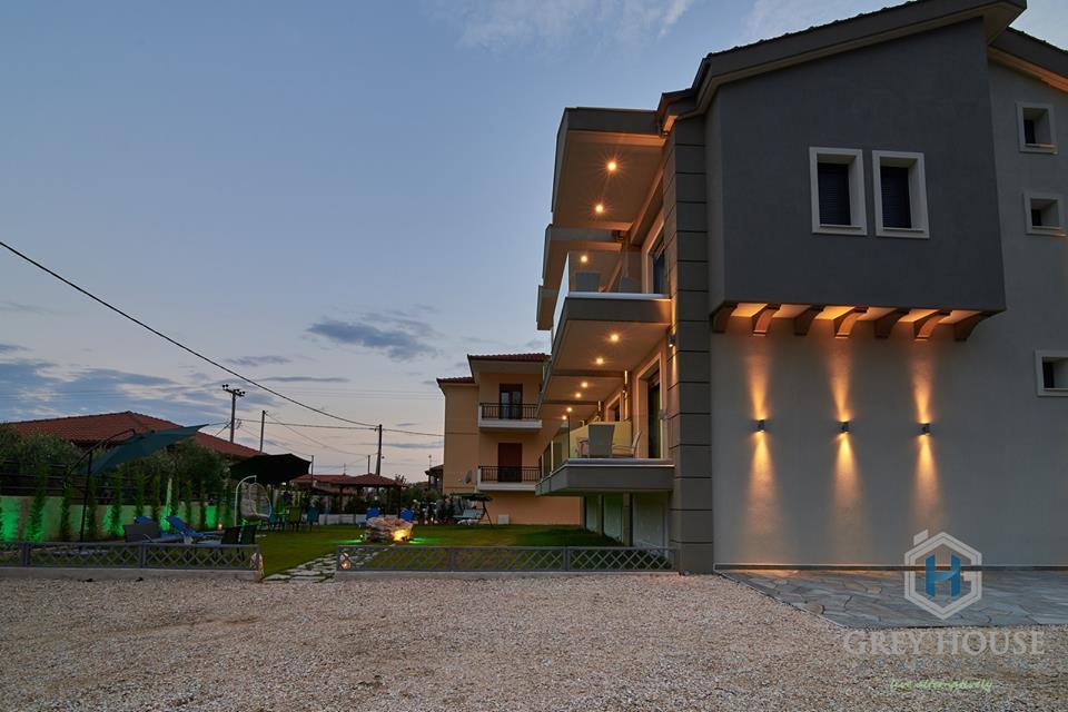 Grey House Apartments Νικήτη Εξωτερικό φωτογραφία