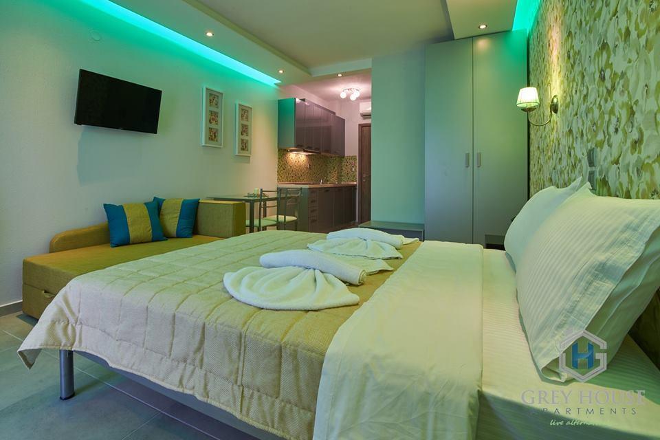 Grey House Apartments Νικήτη Εξωτερικό φωτογραφία