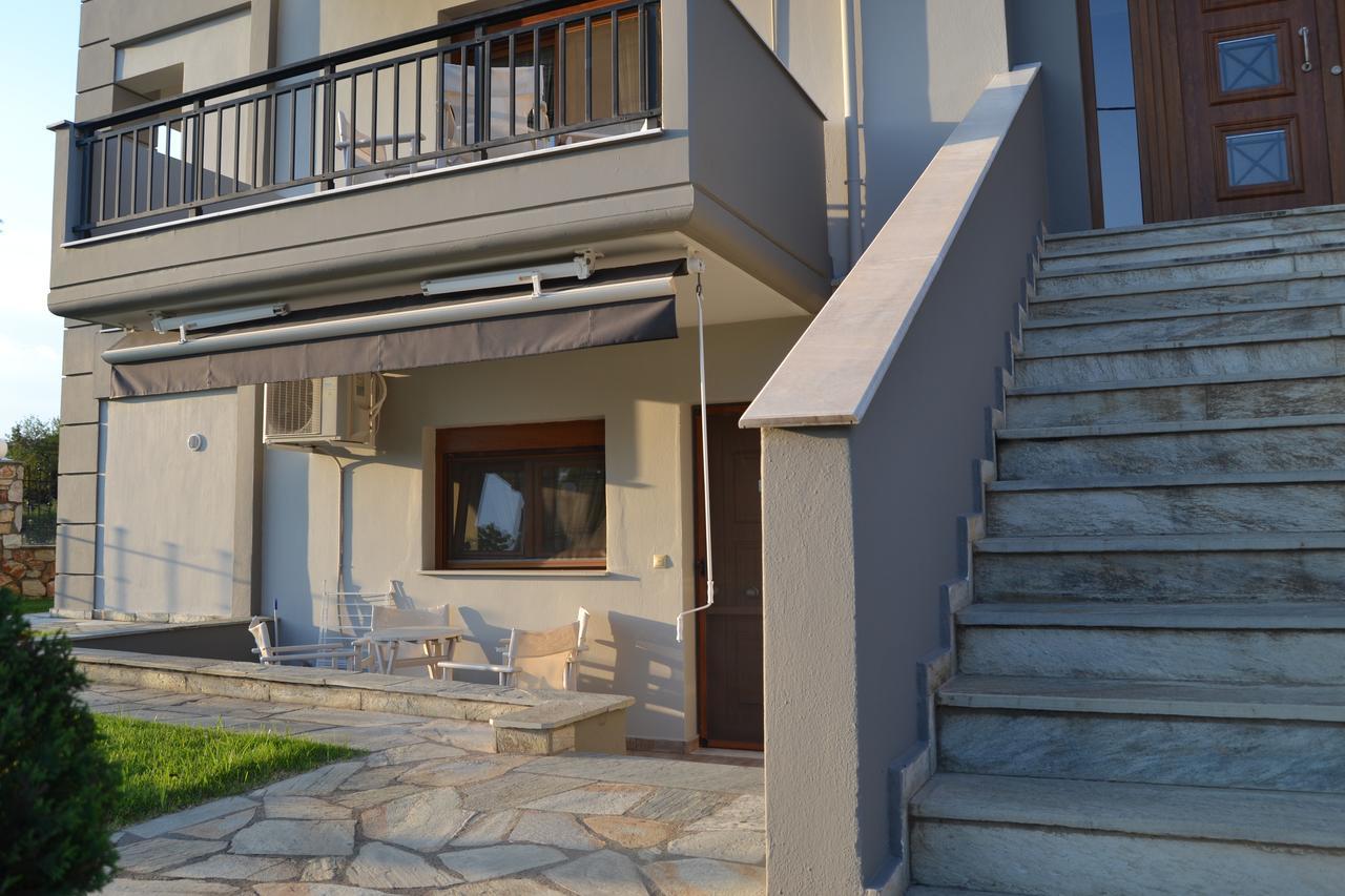 Grey House Apartments Νικήτη Εξωτερικό φωτογραφία