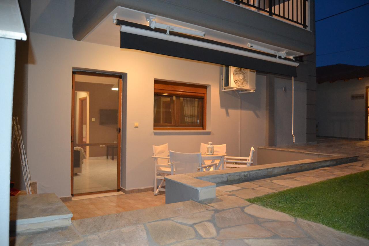 Grey House Apartments Νικήτη Εξωτερικό φωτογραφία