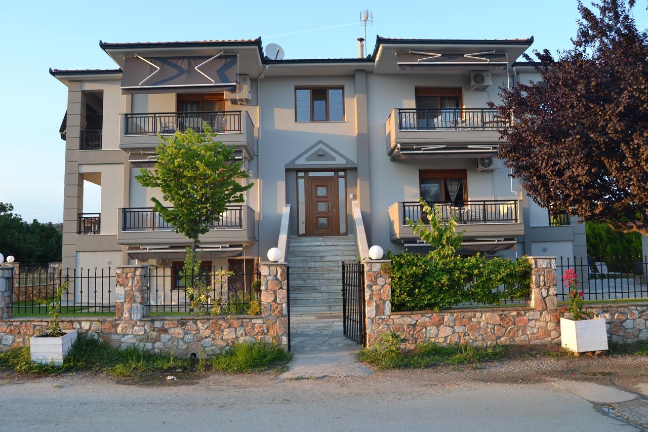 Grey House Apartments Νικήτη Εξωτερικό φωτογραφία