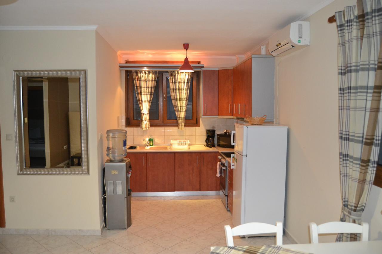Grey House Apartments Νικήτη Εξωτερικό φωτογραφία